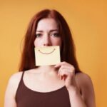 Seu sorriso está envelhecendo mais que sua idade. Isso é possível