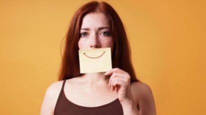 Seu sorriso está envelhecendo mais que sua idade. Isso é possível