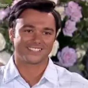 Terê se torna um escritor famoso e escreve um livro sobre Serena e Rafael.