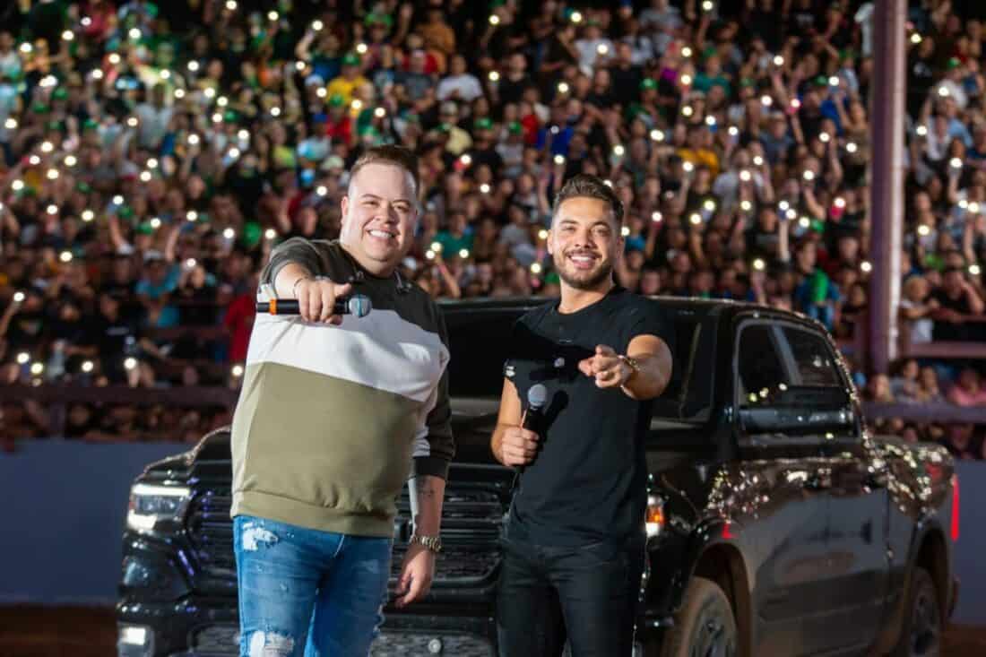 Wesley Safadão está de volta e lança "Bem Vinda ao Meu Mundo" em parceria com Rey Vaqueiro