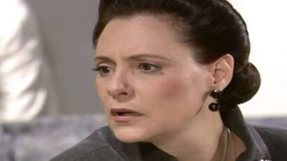 Agnes descobre verdade sobre Hélio e fica apavorada"