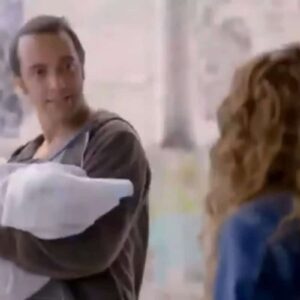 Angela enfrentando Félix para salvar seu bebê em Contigo Sim