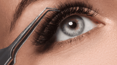 Escola dos Cílios - Curso de Extensão de Cílios do Básico ao Avançado