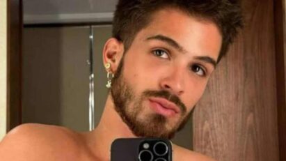 Imagem de João Guilherme em um evento público.