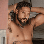 Postagem nas redes sociais destacando o novo conteúdo adulto de Juninho Motoboy