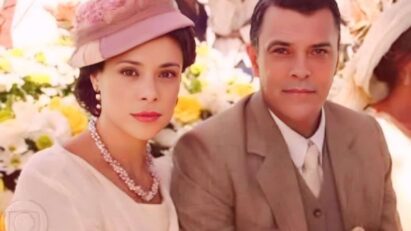 Rosa, filha de Generosa e Felício, desaparece no início da novela