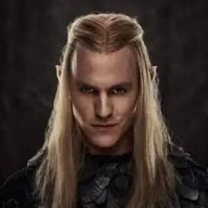 Cena da segunda temporada mostrando Galadriel em um cenário de batalha