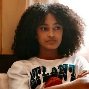 Teca vive um momento de dúvida e tristeza em Renascer