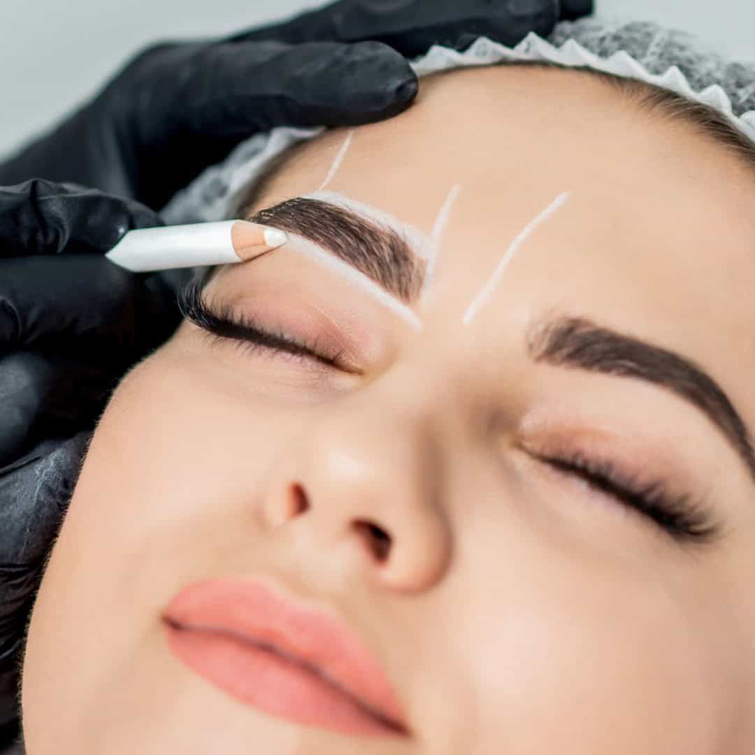 Curso Avançado de Sobrancelhas: Domine Henna, Ombré e Design Masculino – Vagas Limitadas!