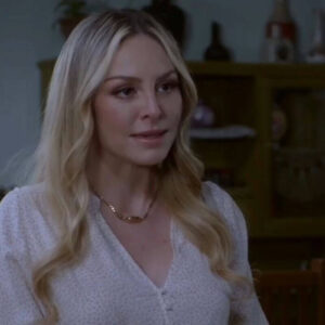 Ângela e Salma discutem intensamente em cena de Contigo Sim