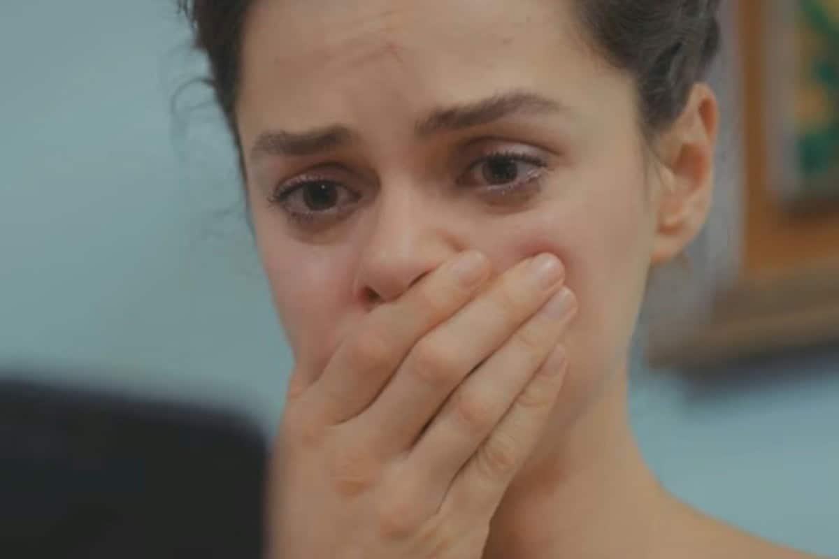 Bahar chorando após ver fotos comprometedores de Sarp e Sirin", "Sirin provocando Bahar durante uma discussão", "Piril mostrando as fotos para Bahar em uma cena de tensão