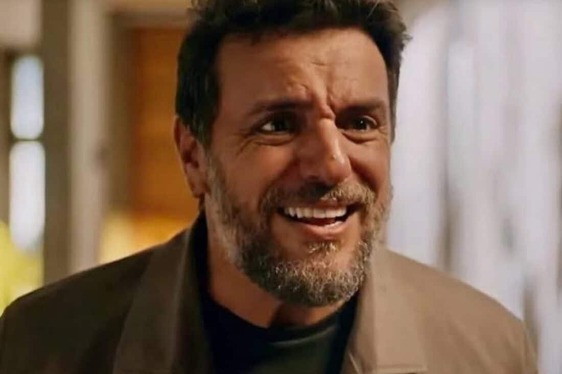 Cena de Mania de Você com Rodrigo Lombardi como Molina