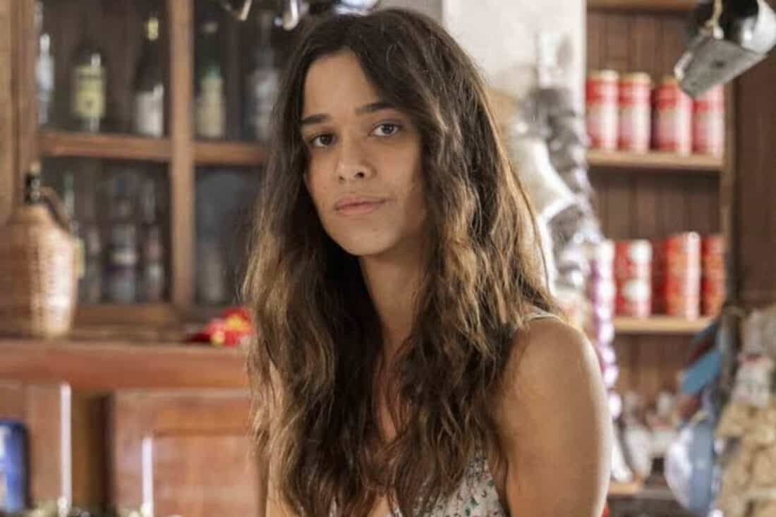 Cena emocionante de Mariana recebendo a casa de seus avós em Renascer.