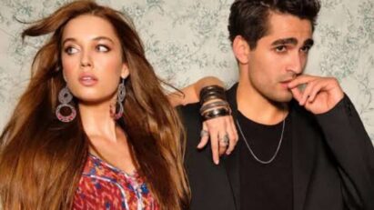 Ferit e Seyran em uma cena dramática da série turca O Canto do Pássaro, sucesso na plataforma Max.