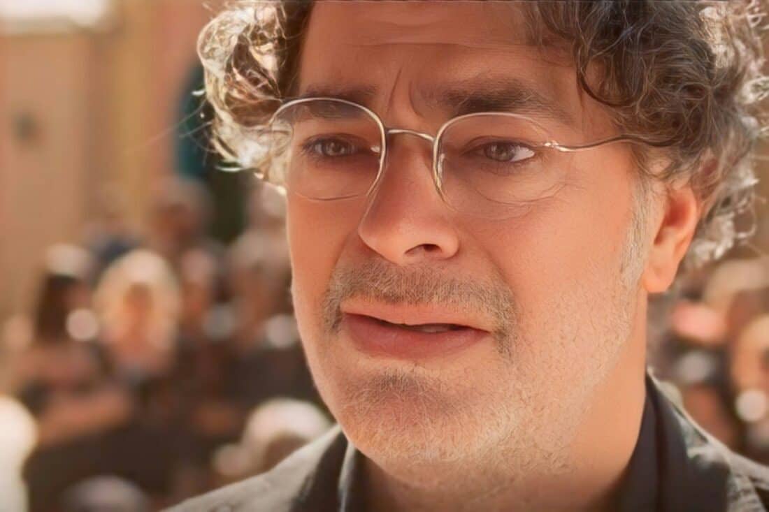 Ariosto (Eduardo Moscovis) em cena da novela No Rancho Fundo, antes de sua morte misteriosa