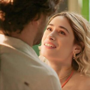 Artur, tomado pela raiva ao flagrar Blandina com Marcelo