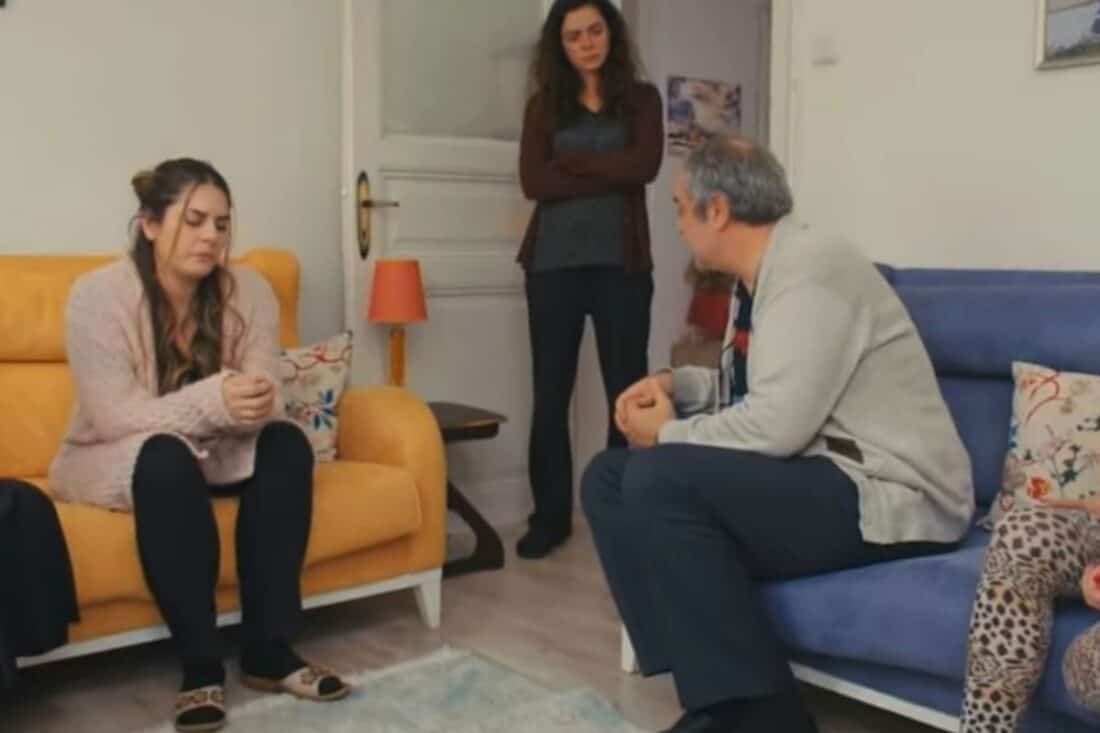 Bahar confrontar seus amigos e familiares