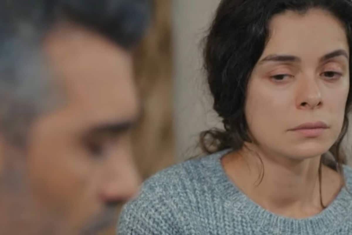 Bahar e Sarp discutem sobre seus sentimentos