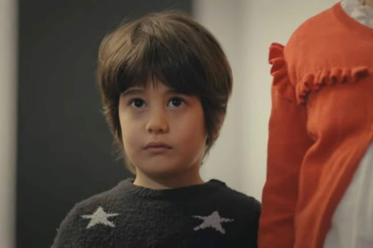 Nezir brinca com Doruk em uma tensa cena final, decidindo o destino da família de Sarp