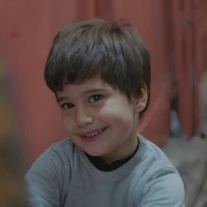 Ali Semi Sefil como Doruk na novela Força de Mulher