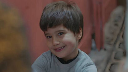 Ali Semi Sefil como Doruk na novela Força de Mulher