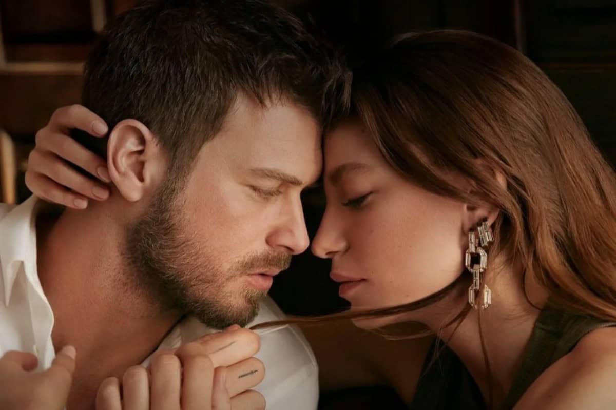 Laços de Paixão (Aile)