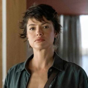 Após descobrir os segredos de Mavi, ela irá chantageá-lo e se tornar sócia de Viola no restaurante. Essa reviravolta promete abalar as relações entre os personagens e trazer ainda mais drama e suspense para a novela.