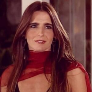 Maria Clara Diniz em evento glamouroso como produtora de sucesso em Celebridade