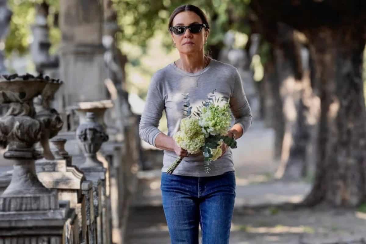 Adriana Esteves como Mércia em cena de vingança de Mania de Você