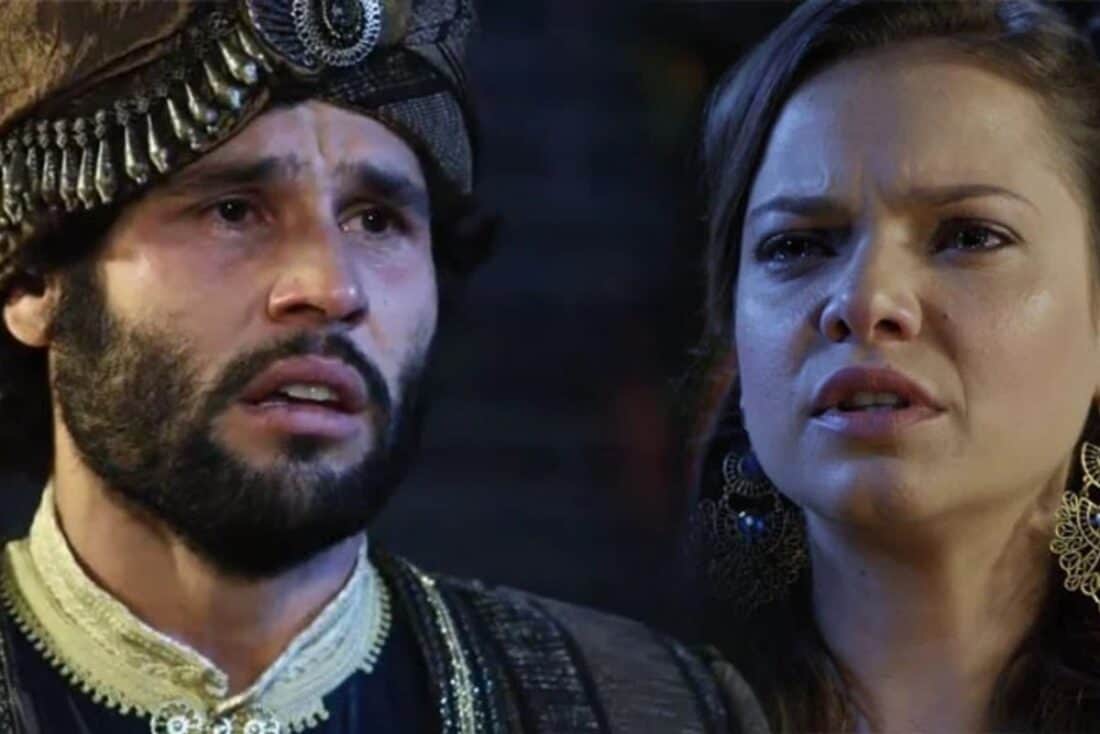 Momento final de Asher e Joana ao lado de seus filhos