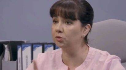 Enfermeira Nélida em cena emocional de Contigo Sim