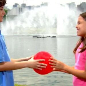 Reencontro das almas de Serena e Rafael em suas novas reencarnações no final de Alma Gêmea.