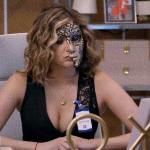 Samanta entrega Mirtes à polícia