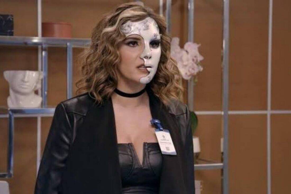Cena dramática de Samanta sendo expulsa do Hospital Vega após surto violento.