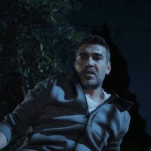 Sarp escavando a cova em busca de respostas