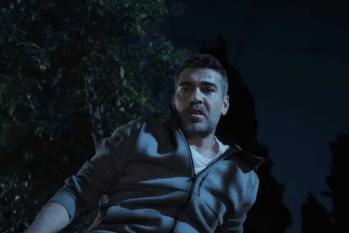 Sarp escavando a cova em busca de respostas