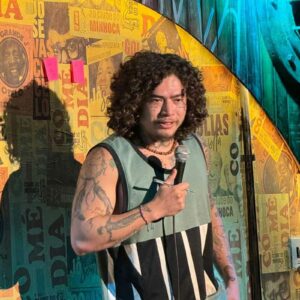 Whindersson Nunes apresenta espetáculo de humor em três sessões em Goiânia neste sábado