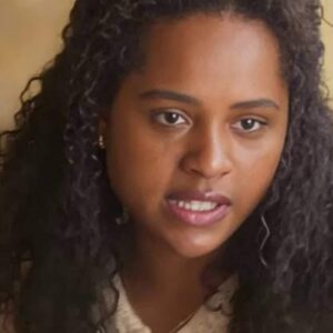 Beatriz encarando Juliano em uma conversa tensa