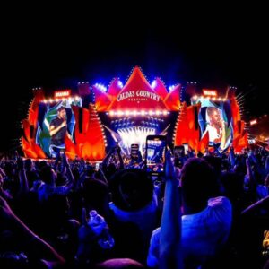 Caldas Country Festival 2024 traz palco do tamanho de 10 telas de cinema e outras inovações na estrutura