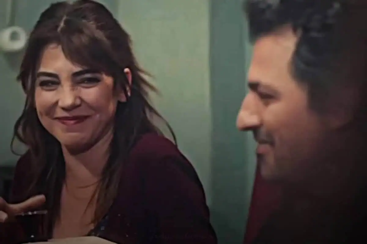 Ceyda confronta Arif sobre seus sentimentos por Bahar em Força de Mulher