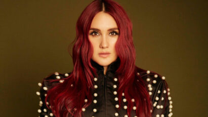 Dulce María anunciando seu retorno à carreira solo com a música 'Ojalá'