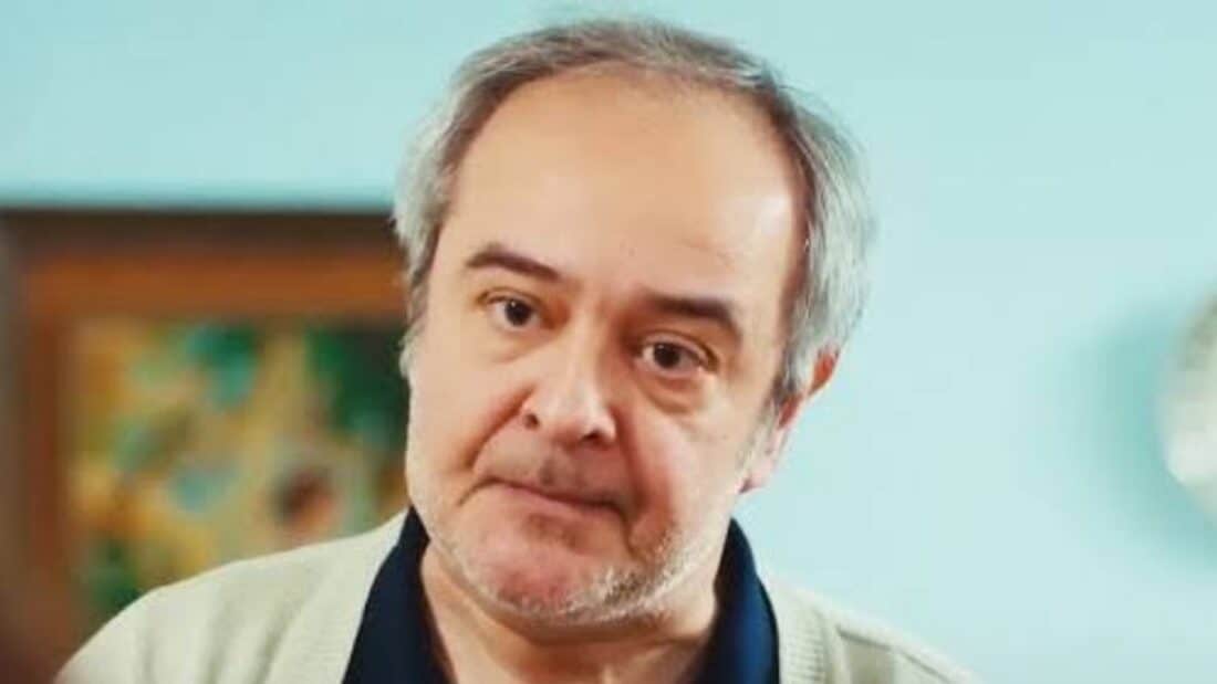 Enver em choque ao ouvir sobre Sarp vivo em Força de Mulher