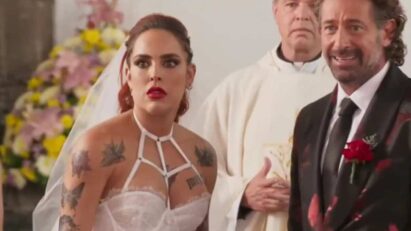 Imagem de Ursula no altar com Memo