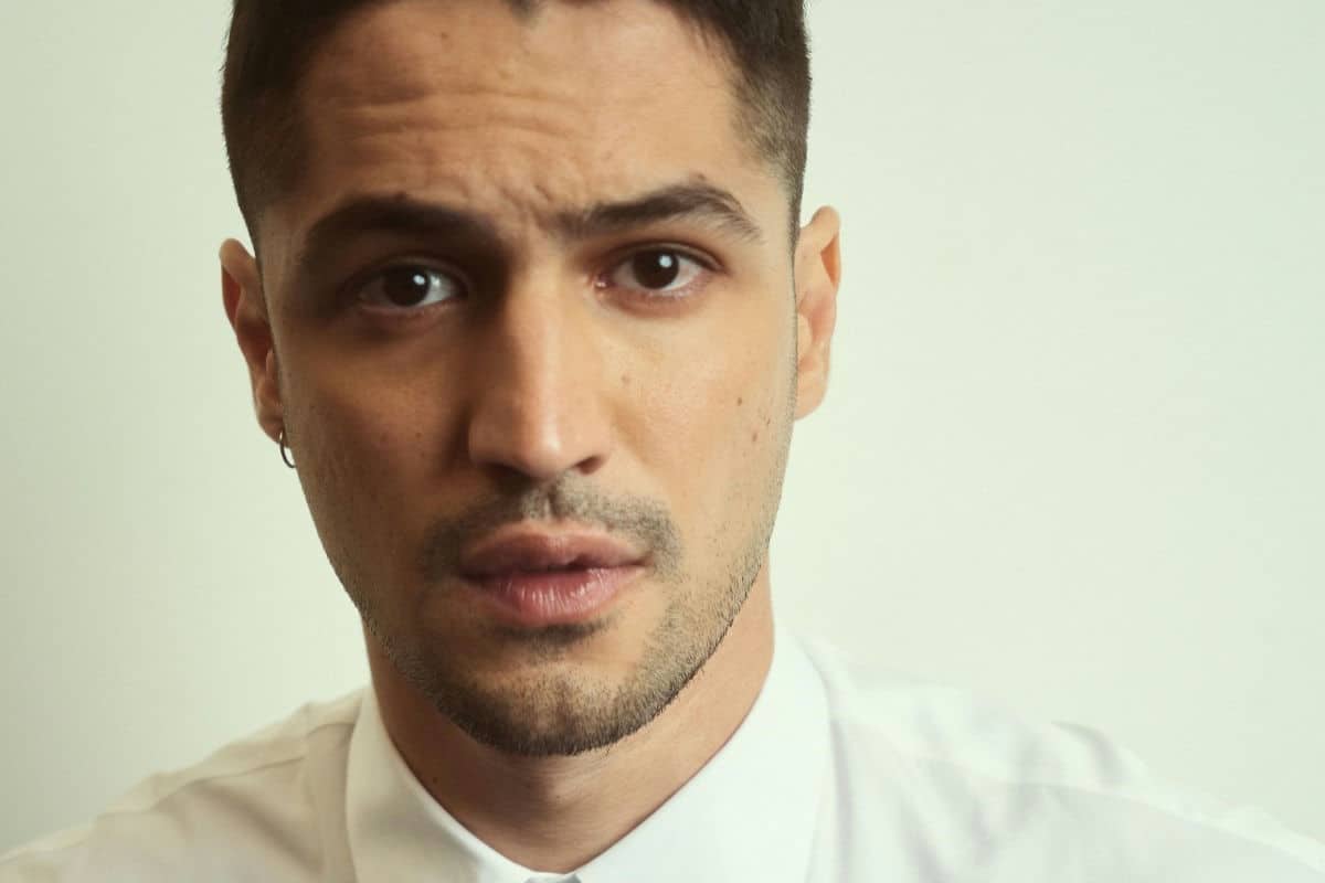 Max anuncia Gabriel Leone como protagonista da série 'Véspera'