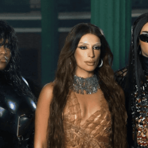 Pabllo Vittar canta com Yseult e Sevdaliza em Paris