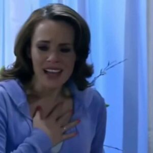 Roberta fica em estado de choque ao descobrir que Josefina matou Rafael em Quando Me Apaixono