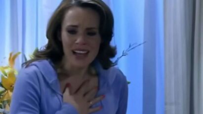 Roberta fica em estado de choque ao descobrir que Josefina matou Rafael em Quando Me Apaixono