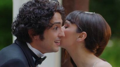 "Taner Ölmez no papel de Ali Vefa em cena da novela turca Um Milagre, exibida na TV Brasil."