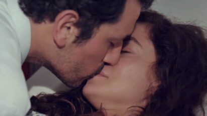 Arif e Bahar em cena emocionante da novela Força de Mulher