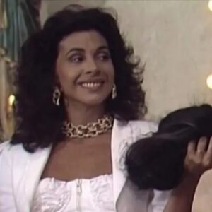 Betty Faria interpretando Tieta